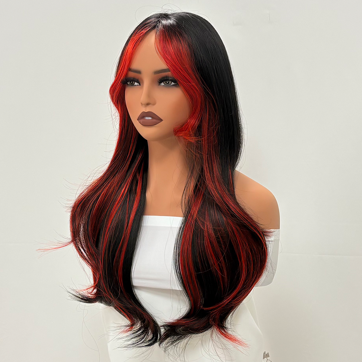 Peluca de 66 centímetro con Mechas Balayage  Fleco en ‘V’ • Ondas Naturales  Para Diario, Fiesta, Viajes Colores Disponibles: Rojo Vibrante, Azul Eléctrico, Morado Mystic