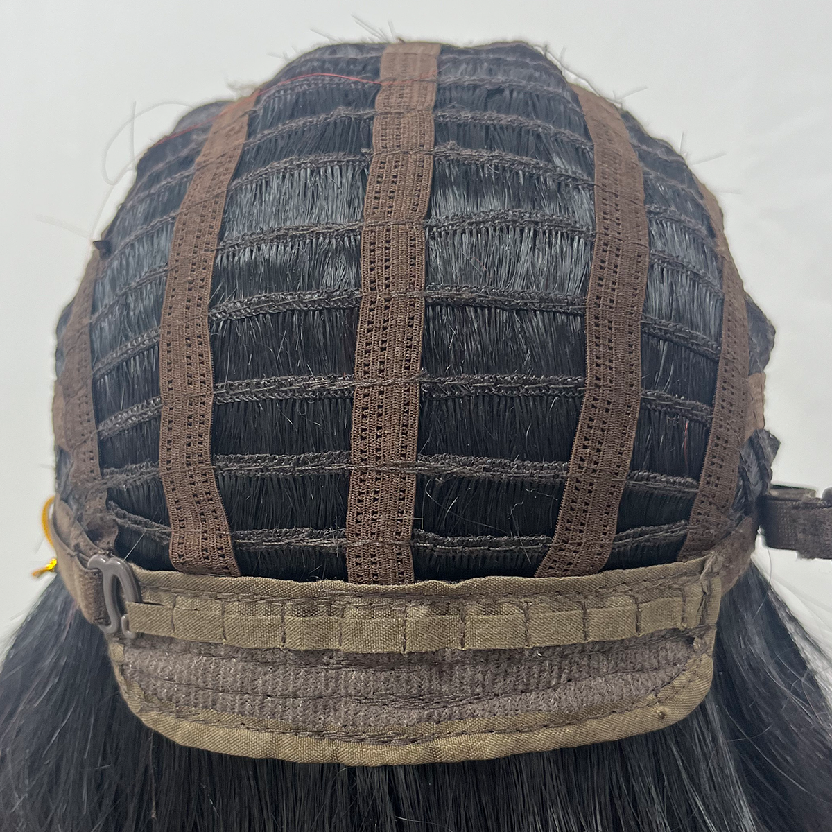Peluca de 66 centímetro con Mechas Balayage  Fleco en ‘V’ • Ondas Naturales  Para Diario, Fiesta, Viajes Colores Disponibles: Rojo Vibrante, Azul Eléctrico, Morado Mystic